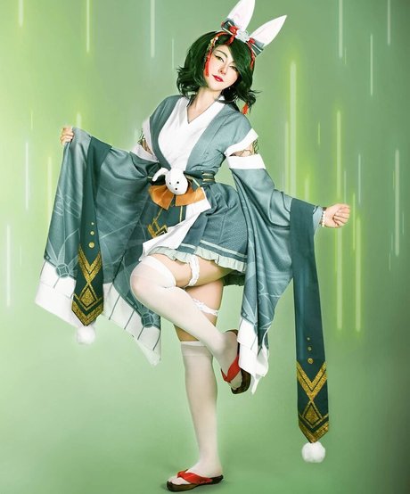 zierliche asiatische onlyfans xxx pornographische fotos