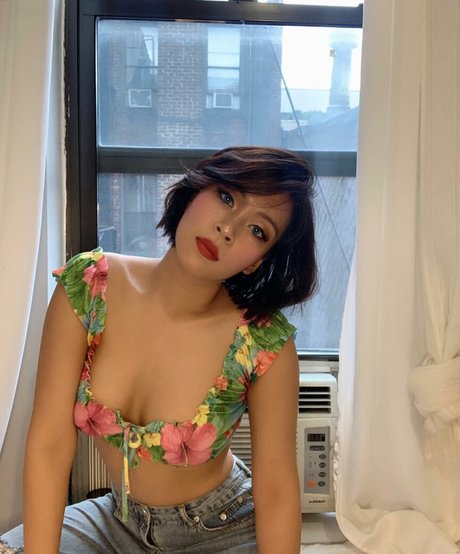 pacharita hübsche nackt foto