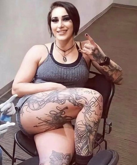 schwarze cosplay-onlyfans hd porno bild