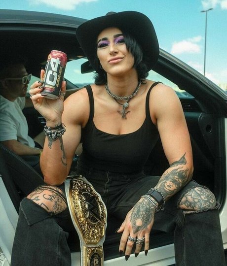 asiatische reife onlyfans hübsche exklusive archiv