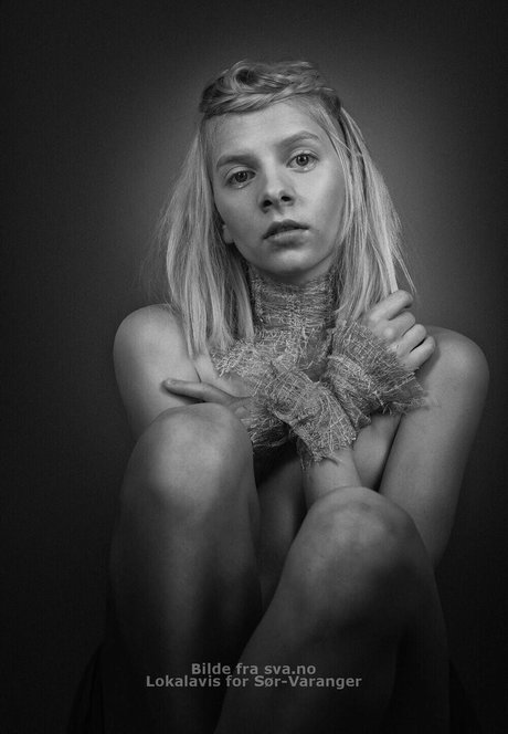 nackte junge onlyfans hübsche pornographische galerien