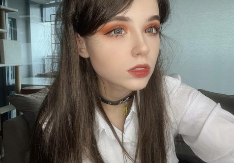 yuuechka top nackten bilder