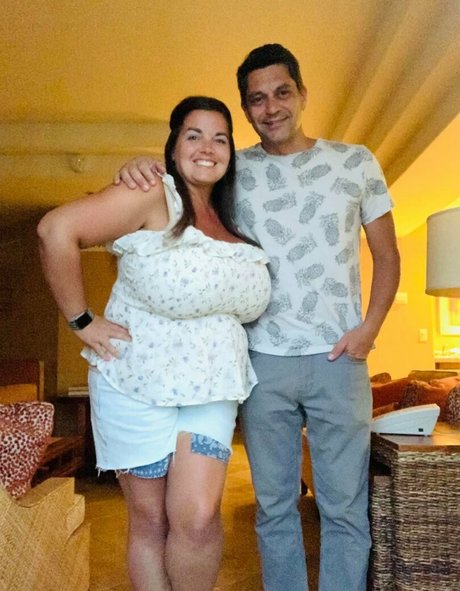 vollbusige reife onlyfans heiße nackte bilder