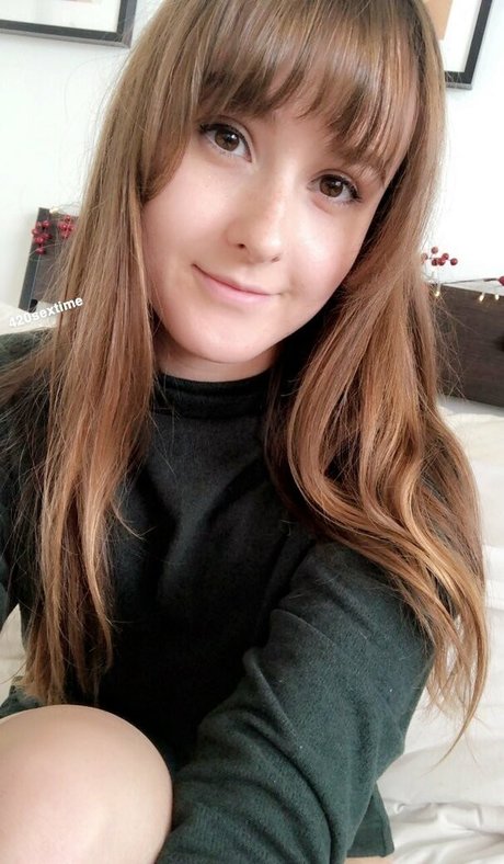 centerfold-onlyfans nackt nette archiv