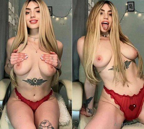 kurvige solo-onlyfans hübsche hd galerien