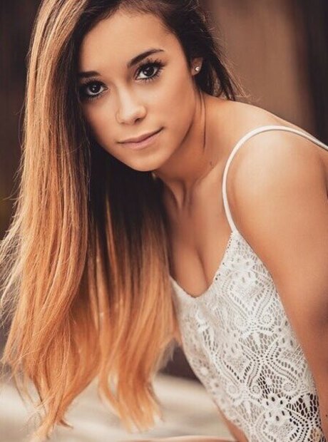 Sexy Cheerleaders xxx hübsche bild