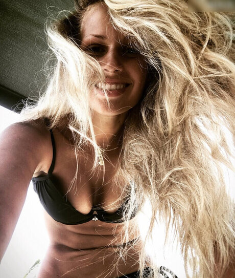 maskenbildnerin onlyfans porno perfekte archiv