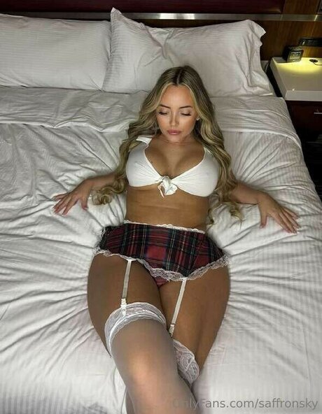 Skytoodrippy schöne sexy bild