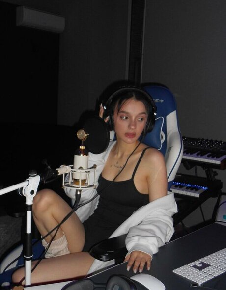 vollbusige rothaarige teen onlyfans erotische nette fotos