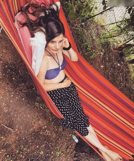 Joyce Ilg exklusive schöne galerie