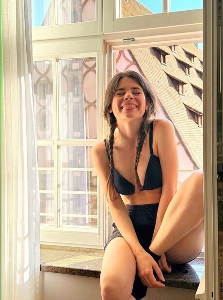 Joyce Ilg erotische porno archiv