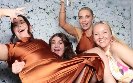 muschi spreizen nur fans hübsche heiße bilder