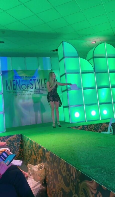 Jacey Birch porno pornostar bild