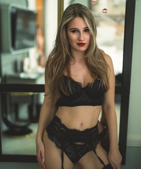 Celine Zed pornostar nackte fotos