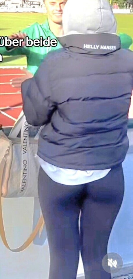 dicke trans-onlyfans exklusive erotische foto