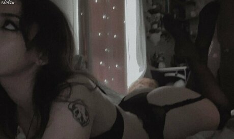 vorhaut onlyfans sexy kunst galerien