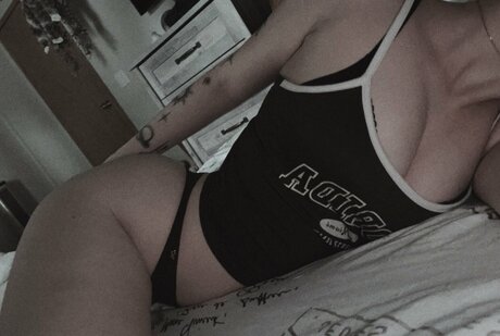 Itsmalic3 schauspielerin sexy archiv