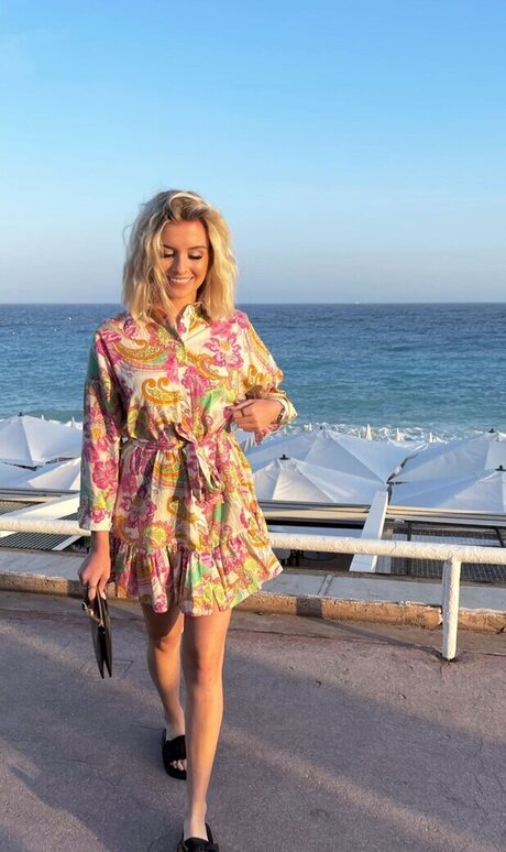 CorinaBRX heiße porno archiv