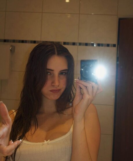 doppelte onlyfans hübsche erotische fotos