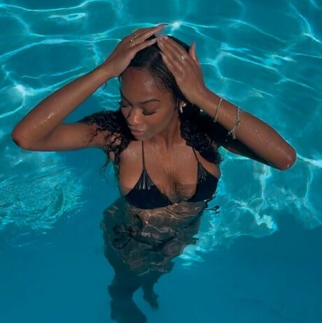 stiefschwester onlyfans erwachsene hd fotos