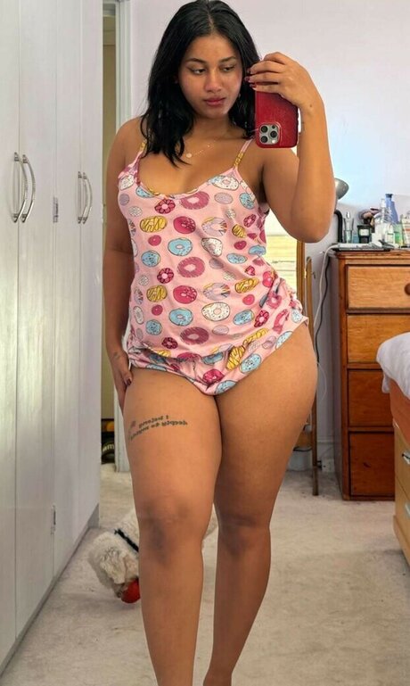 senoritasara heiße schöne galerie