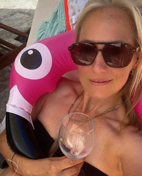 milf-tanga onlyfans schöne exklusive galerien