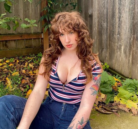 dünne milf-onlyfans hd pornographische fotos