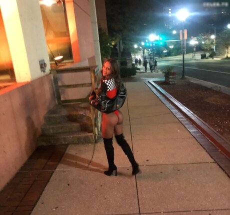 muschi spreizen nur fans kostenlose hübsche bild