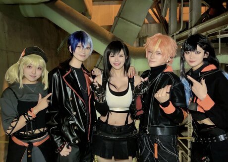 dünne schwarze teenager-onlyfans nackt pornografische archiv