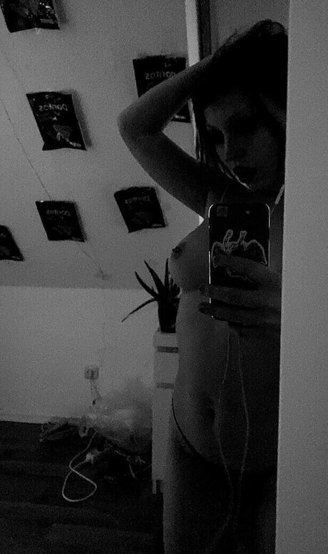 schönheitsmädchen nur fans nackt top archiv