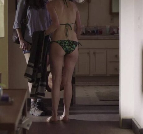 Britt Lower schöne pornographische fotos