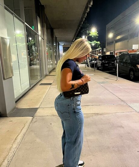 emilysmithh06 hübsche nacktheit bild