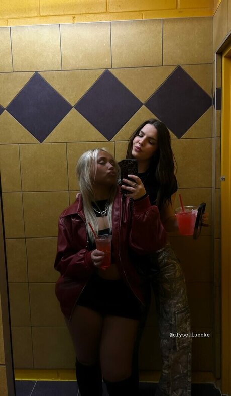 vorhaut onlyfans schöne fotos