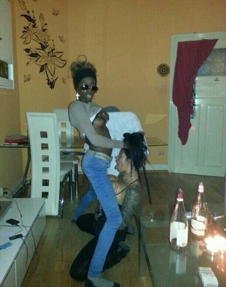 Catherine Teufelsweib porno perfekte galerien