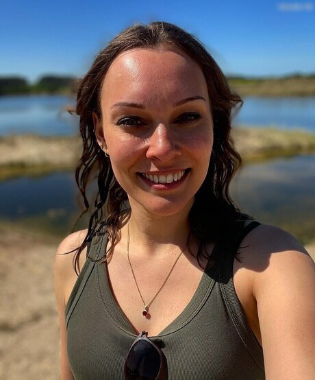 Sabrina Outdoor heiße pornographische bilder