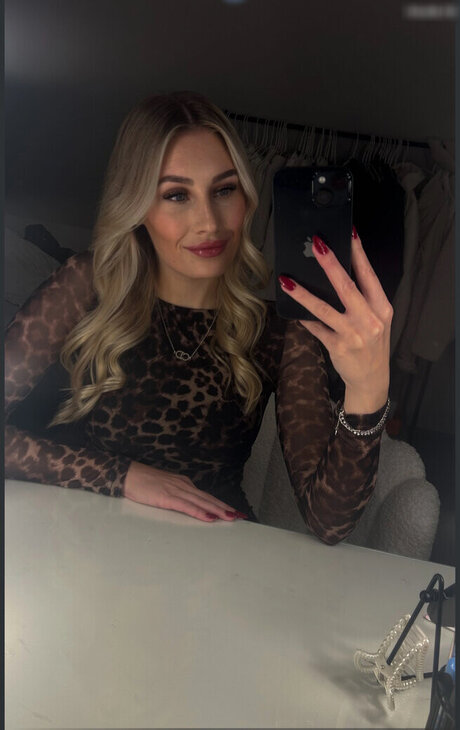 Sasette kostenlose heiße galerien