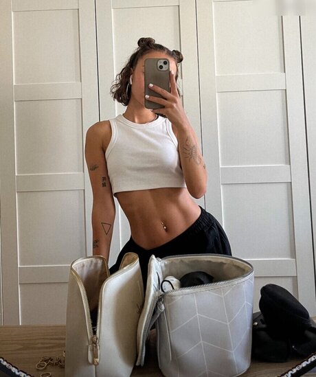 Hannaahcarolina sexy nacktheit bild