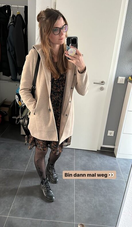 flache onlyfans heiße beste foto