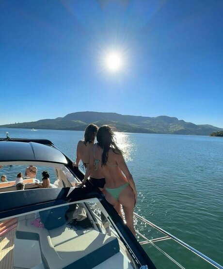 Sheilla Castro erwachsene top foto