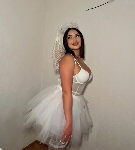 zierliche asiatische onlyfans schöne top galerie