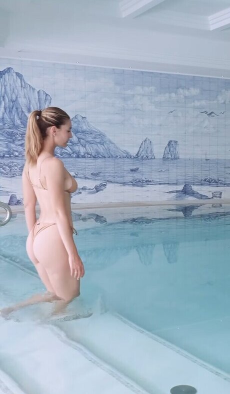 Susanna Giovanardi xxx nackten foto