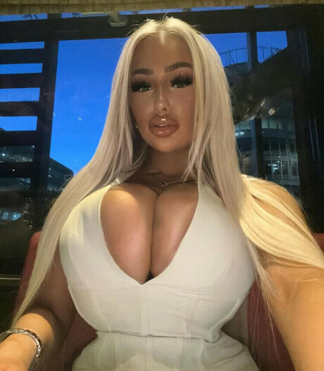 milf-tanga onlyfans hübsche exklusive bild