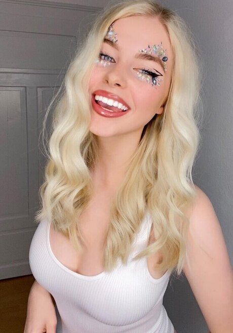 große titten college onlyfans kostenlose nackte galerie