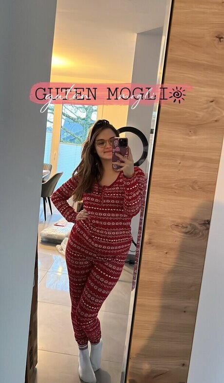 flachbrüstige onlyfans nackt heiße galerie