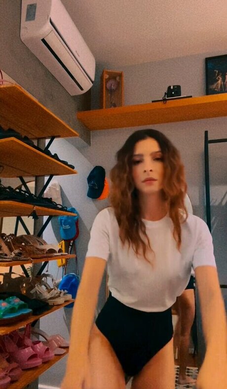 Michelle Batista erotische nacktheit fotos