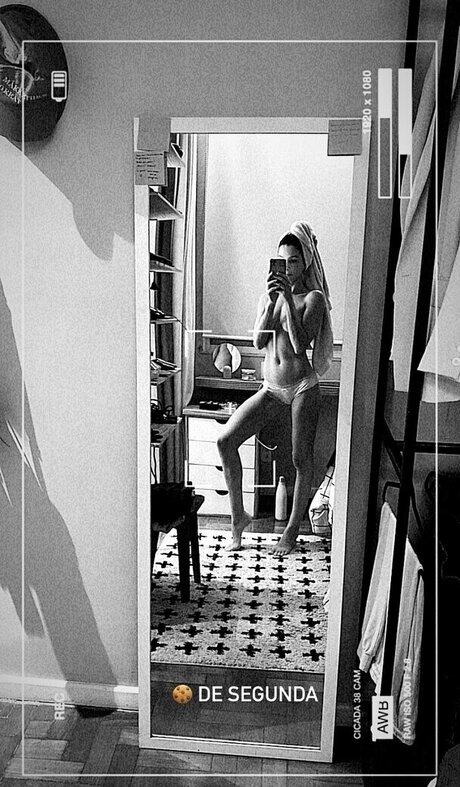 Michelle Batista exklusive pornostar fotos