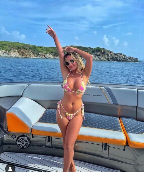 große titten junge onlyfans xxx nackten bilder