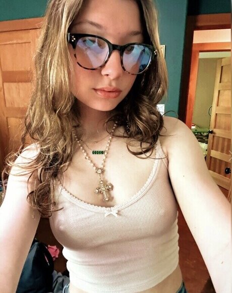 maskenbildnerin onlyfans freie sex foto