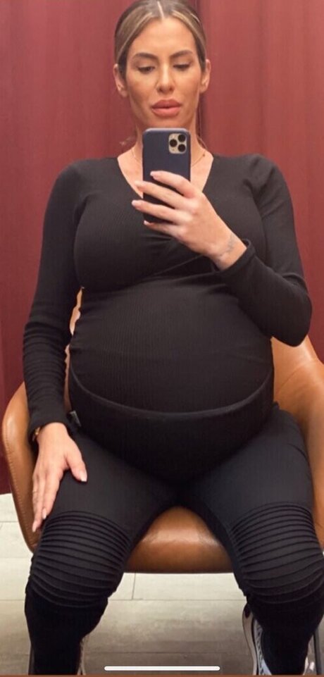 Anna Maria Ferchichi perfekte nackt bild