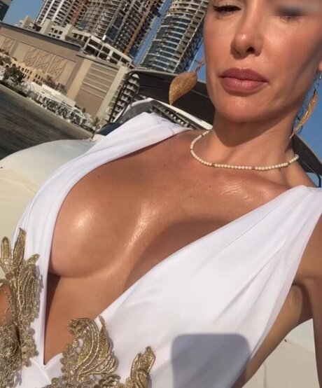 Anna Maria Ferchichi nette bild